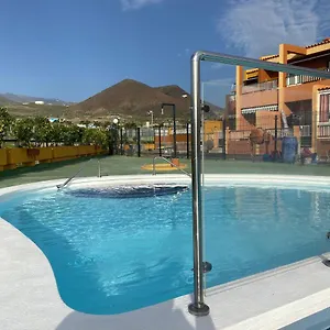 Simon House Cristianos , Los Cristianos (Tenerife) Spagna